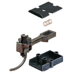 KADEE 1744 TYPE SE TOP AND BOTTOM SHELF MEDIUM CENTRESET METAL COUPLER WITH PLASTIC GEARBOX - O SCALE