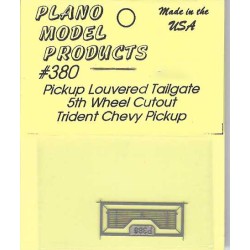 PLANO 380 - PICKUP LOUVERED TAILGATE WITH 5TH WHEEL CUTOUT - FOR TRIDENT CHEVY PICKUP - HO SCALE